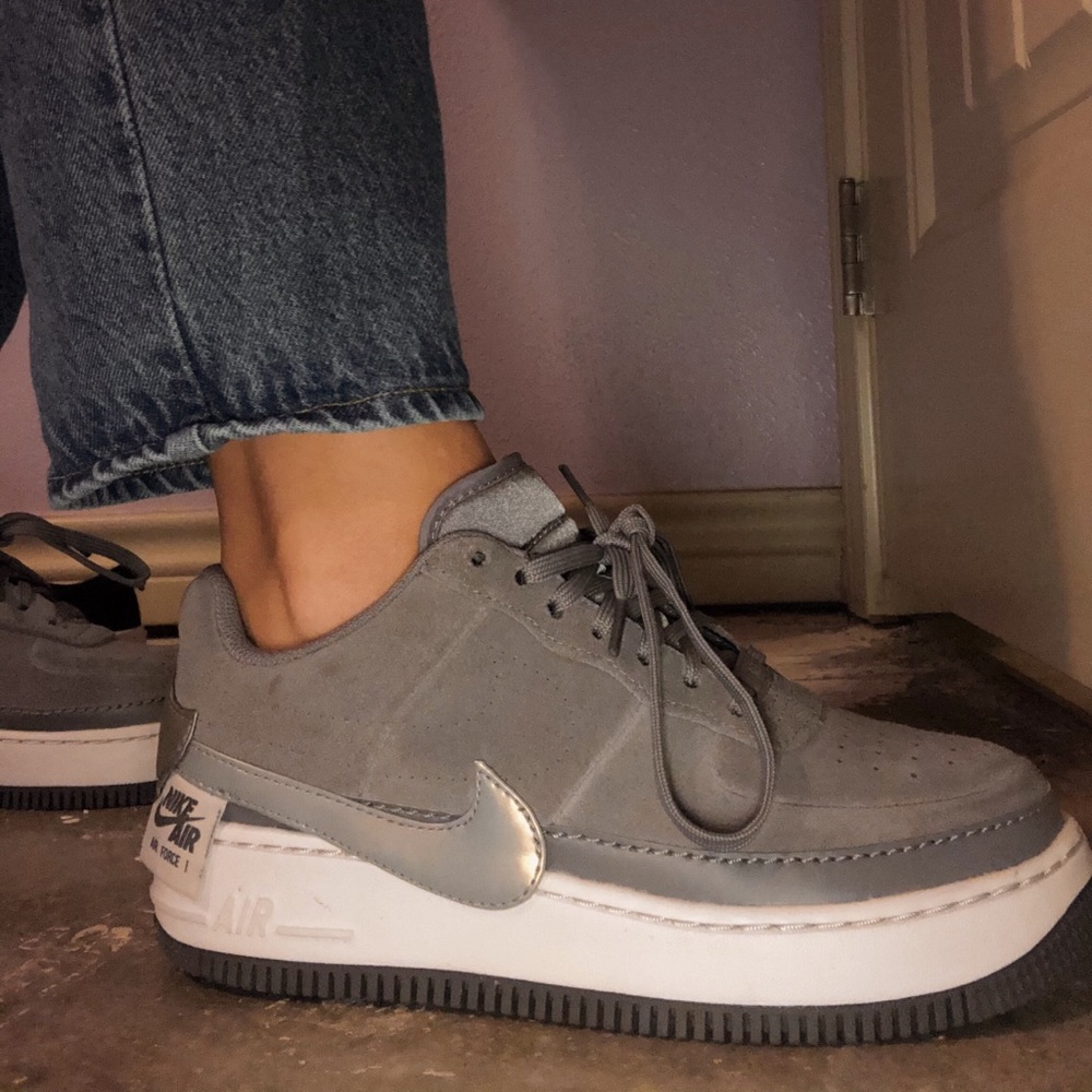 Nike Jester